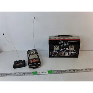Dale Earnhardt Lunch Kit & Car  1990's
