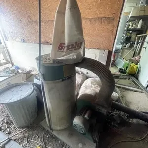 Grizzly Dust Collector