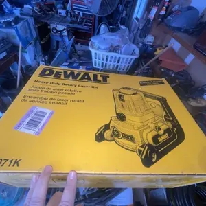 DeWalt DW071K HD Rotary Laser Kit in box