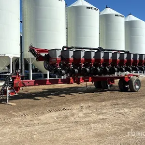 2011 Case IH Early Riser 1240 12 Row Corn Planter