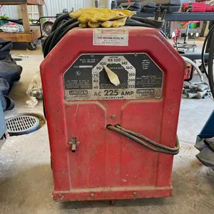 Lincoln Arc 225 Amp Welder