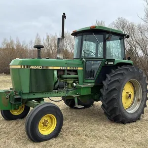 JD 4240 2WD Tractor s/n023355R