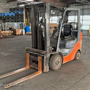 Toyota 8FGCU25 forklift