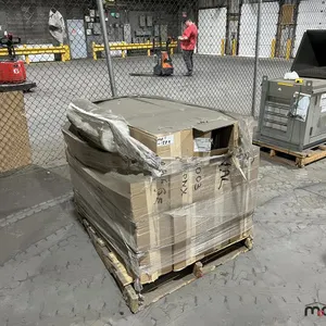 Pallet of Plastic Posts
 UNRESERVED