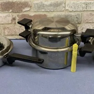 (2 PCS) STAINLESS COOKWARE  SKILLET WITH DOME