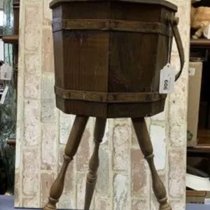 VINTAGE FURKIN STYLE LEGGED WOODEN BUCKET /