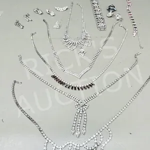 vintage rhinestone jewelry