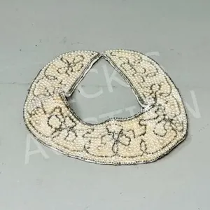 1950's faux pearl beaded collar necklace