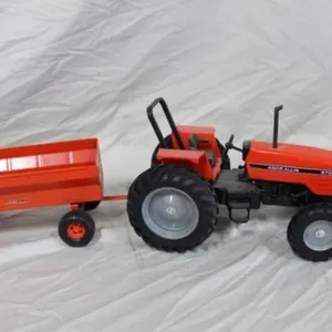 ERTL Agco Allis 8785 w/AC Grain Cart, Made In USA
