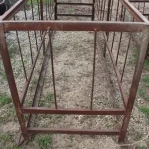 10' Metal Livestock Hay Feeder