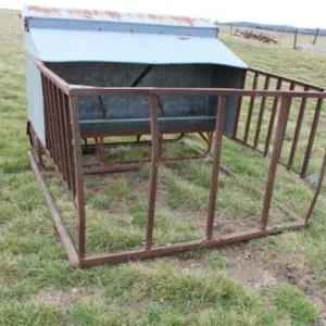 Brower Creep Feeder 5.9'W x 7.2'D