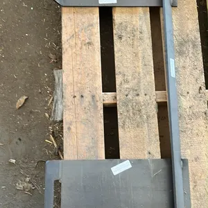 OFFSITE - Skid Steer Adapter plate, 1/4” steel with 5/16” top hookup plate.
