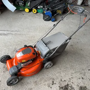 Husqvarna LC 153S Self Propelled Front Gear Drive Walk Behind Lawn Mower w/ Bagger, Runs