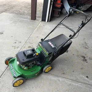 John Deere 14SE Push Lawn Mower w/ Bagger, Runs