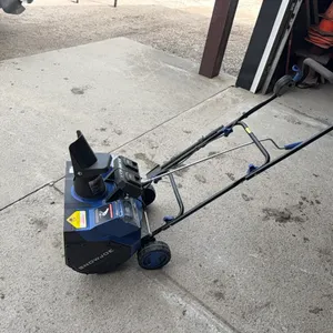 SnowJoe 24V Electric Snow Thrower w/ (2) Batteries and Charger