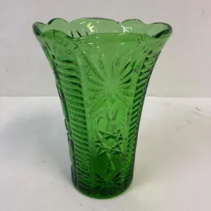 Anchor Hocking green glass vase