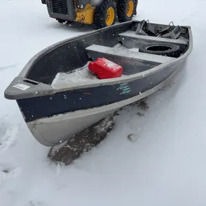 12' Aluminum Boat W/ Electric Trolling Motor