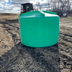 1000 GALLON GREEN POLY  WATER TANK