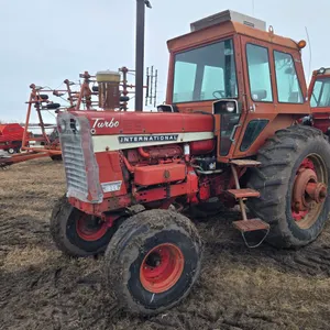 1968 INTERNATONAL HARVESTER 1256 2WD TRACTOR