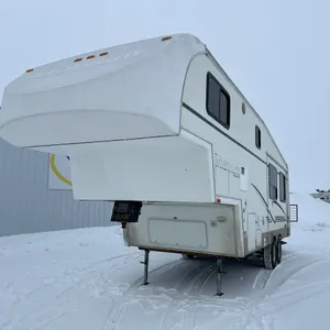 2002 TITANIUM FIFTH WHEEL CAMPER