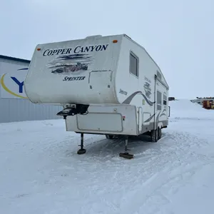 2005 KEYSTONE FIFTH WHEEL CAMPER