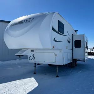 2011 SUNDANCE MAXUM WILD FIFTH WHEEEL CAMPER