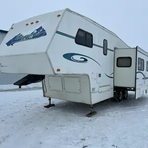 2000 VANGUARD FIFTH WHEEL CAMPER