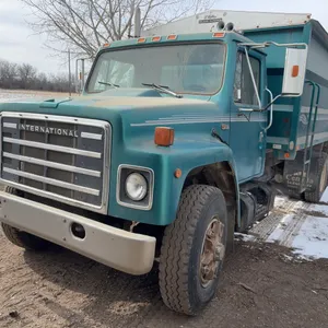 1986 IHC S1900 Tandem Grain Truck W/ Approx. 18' Steel box, *Unreserved*