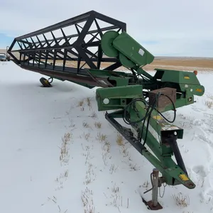 JD 30 Pull Type Swather w/ Batt Reel, *Unreserved*