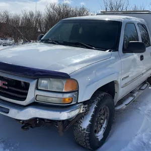 2004 GMC Sierra 2500 Truck *Unreserved*