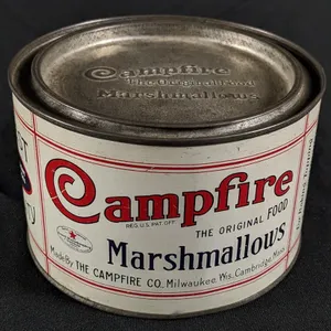 10 OZ TIN LITHO CAN CAMPFIRE MARSHMALLOWS MILWAUKEE WISCONSIN & CAMBRIDGE MASSACHUSSETTS