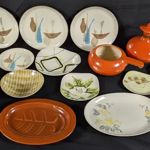 16 PCS RED WING POTTERY DINNERWARE POMPEII SMART SET GOLDEN VIKING NORTHERN LIGHTS MCM MID CENTURY MODERN