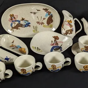 14 PCS RED WING POTTERY DINNERWARE ROUND UP MCM MID CENTURY MODERN