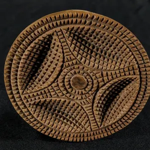 ANTIQUE PRIMITIVE CHIP CARVED WOOD NORWEGIAN BUTTER PRINT MOLD STAMP