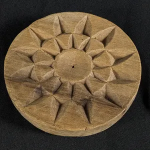 ANTIQUE PRIMITIVE CARVED WOOD BUTTER PRINT MOLD STAMP GEOMETERIC FLOWER DESIGN (2 SIDED)