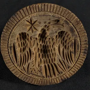 ANTIQUE PRIMITIVE CARVED WOOD BUTTER PRINT MOLD STAMP EAGLE