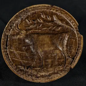 ANTIQUE PRIMITIVE CARVED WOOD BUTTER PRINT MOLD STAMP DAIRY COW