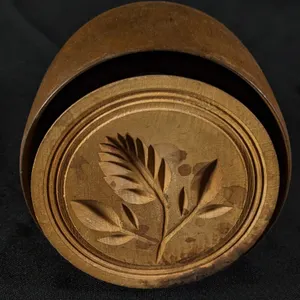 ANTIQUE PRIMITIVE CARVED WOOD BUTTER PRINT MOLD STAMP FLOWER DESIGN (JNO SPANGLER HARDWARE ADVERTISI