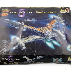 Babylon 5 Starfury Mk I Plastic Model Kit (Revell Monogram, c. 1998)