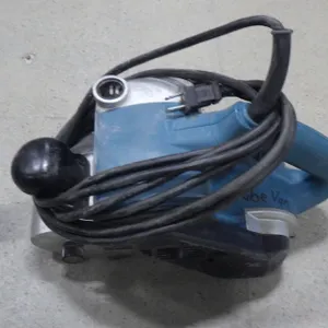 Makita 4'x24" 9403 Belt Sander ***DOES NOT WORK***
