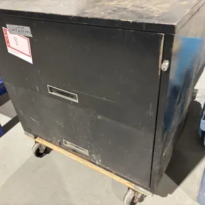Storage cabinet
