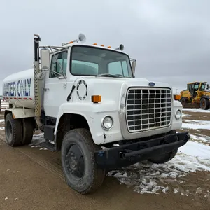 1985 Ford F-650 Water Truck