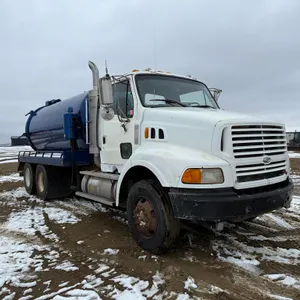 2000 Sterling A9500 Vac Truck