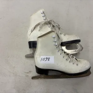 White Leather Figure Skates, Size 7 2/3