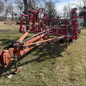 Wil-Rich 3400 Field Cultivator, 23’ Wide with 4 Bar Harrow, Fold up Wings, Walking Tandems, Cylinder