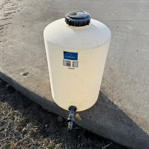 25 Gallon Poly Tank with Spicket, Was Used for Anit Freeze