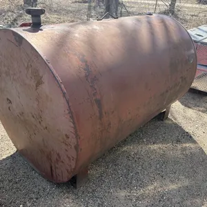 500 Gal Waste Oil Tank, * small amount of waste oil in tank