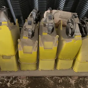 (16) John Deere Poly 1.6Bu 1 Hole Planter Boxes, with meter covers