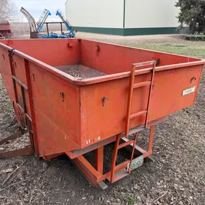 Farm King Gravity Box, No Running Gear