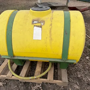 150 Gallon Tank With Hose And Valve